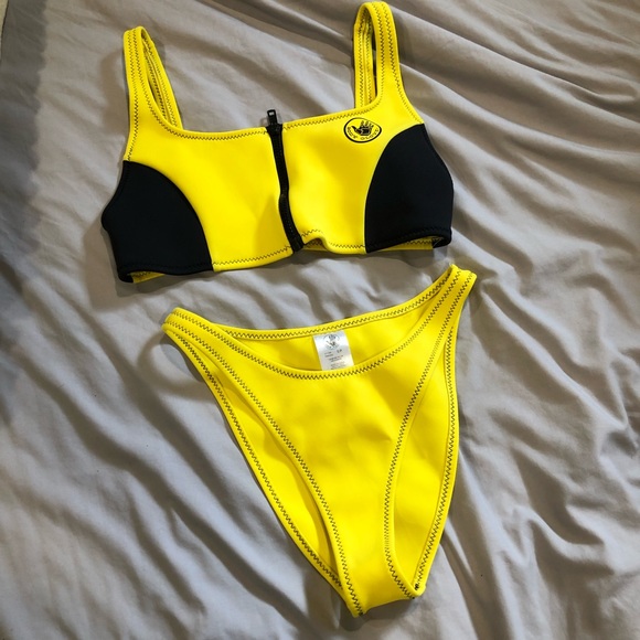 BODY GLOVE // Smush Smush Zip Up 2-Piece Bikini - Picture 3 of 5